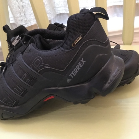 Adidas Terrex Traxion hiking shoe. Gortex, Waterproof . Mens siz 10-1/2 - Picture 4 of 5